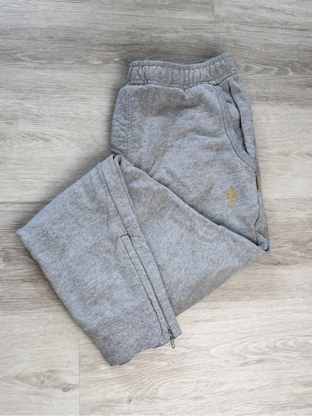 OVO October's Very Own Heather Grey Gold Embroidered Ankle Zip Sweatpants XL